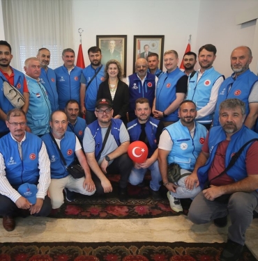 kurban-bayraminda-yardim-eli-sJEJZuNw.jpg