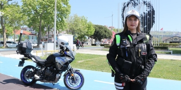motorize-gruptaki-birinci-bayan-polis-gulsah-sahin-3XppfaZ7.jpg