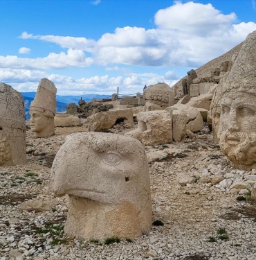 nemrut-daginda-bayram-yogunlugu-Ok8PZFXm.jpg