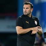 okan-buruk-acun-ilicaliyi-tebrik-etti-galatasaray-taraftari-cildirdi-uw1iJAUx.jpg