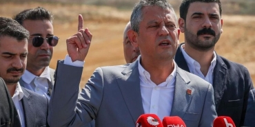 ozgur-ozel-silivride-19-kisiyi-ziyaret-etti-bNBnAMvi.jpg