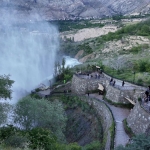 tortum-selalesi-bayramda-ziyaretci-akinina-ugradi-MUvZBBBv.jpg