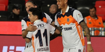 trabzonsporun-zaferi-rams-basaksehiri-avrupaya-tasidi-SagmBmYK.jpg