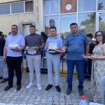 alasehirde-kiraz-yeme-yarisi-5-dakikada-15-kilo-kiraz-RULfu4fP.jpg