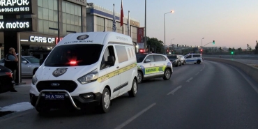 bakirkoyde-park-halindeki-araclar-yandi-Z2GtX6QP.jpg