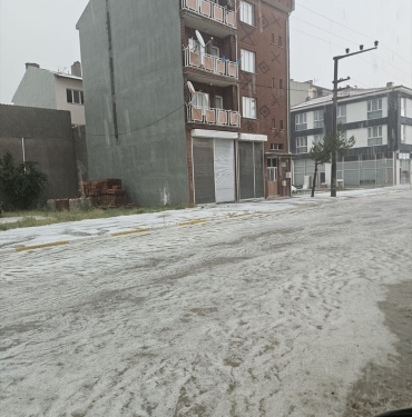 ciftelerde-dolu-ve-saganak-tesirleri-SiC3skr4.jpg