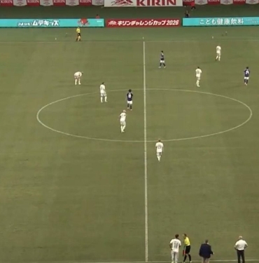 dunya-kupasindaki-yeni-kural-birinci-kere-uygulandi-aninda-gol-oldu-Eh3c9TTx.jpg