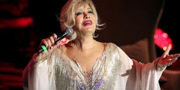 emel-sayinin-hastaligi-nedir-sihhat-durumu-nasil-emel-sayin-konserlerini-neden-iptal-etti-QRhy4QW1.jpg