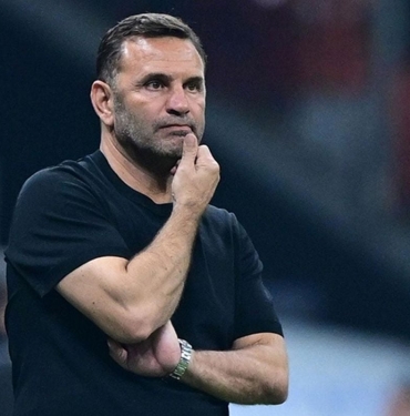 galatasarayda-1-ayrilik-ve-1-devam-karari-okan-buruk-kararini-verdi-lY7NFZRg.jpg