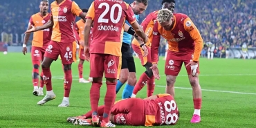 galatasarayda-sok-bir-ayrilik-daha-bu-turlu-bir-sonu-kimse-beklemiyordu-apQcmTM1.jpg