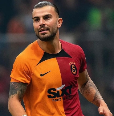 galatasaraydan-abdulkerim-icin-karar-imzalar-atiliyor-p7UnJrHR.jpg