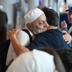 hacilar-istanbulda-duygusal-karsilamayla-dondu-TNQSYXzz.jpg