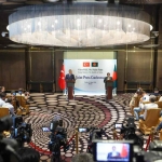 hakan-fidandan-bangladeste-soykirim-uyarisi-7YAA65cj.jpg