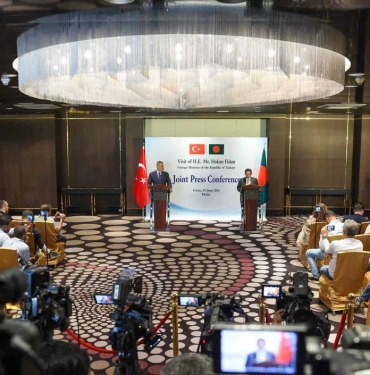hakan-fidandan-bangladeste-soykirim-uyarisi-7YAA65cj.jpg