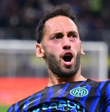hakan-safi-hakan-calhanoglu-transferini-gece-2de-duyurdu-3kSM7hIL.jpg