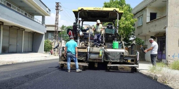 kahramanmarasta-asfalt-mesaisi-suruyor-KwhpPLPG.jpg
