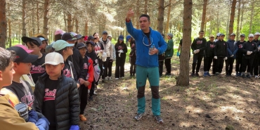 ogrenciler-tabiat-icin-pakliga-dayanak-verdi-msynagCX.jpg