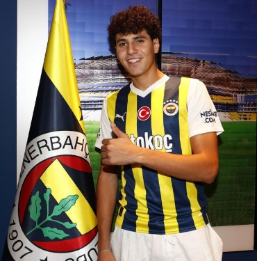 omar-fayed-3-sefer-fenerbahceye-geri-donuyor-VhkvmEes.jpg