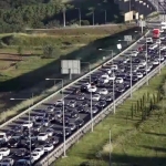tatilciler-donus-yolunda-tekirdag-ve-izmit-yolunda-trafik-kilit-RasaH2Pd.jpg