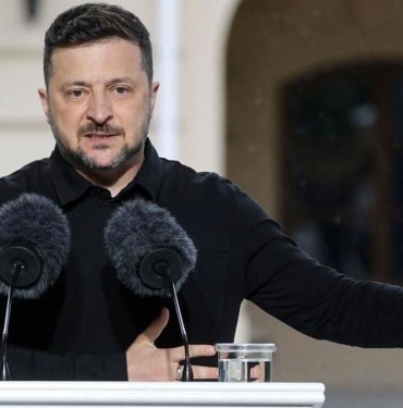 ukrayna-lideri-zelenskiy-putine-turkiye-ya-da-isvicrede-yuz-yuze-gorusme-teklif-etti-fAfswZqe.jpg
